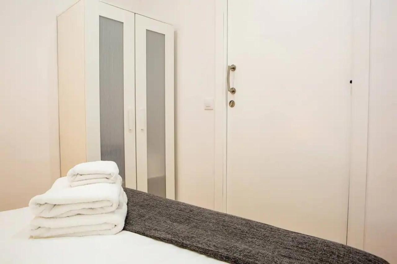 Cozy 1 Bedroom Near Rio Apartamento Madrid